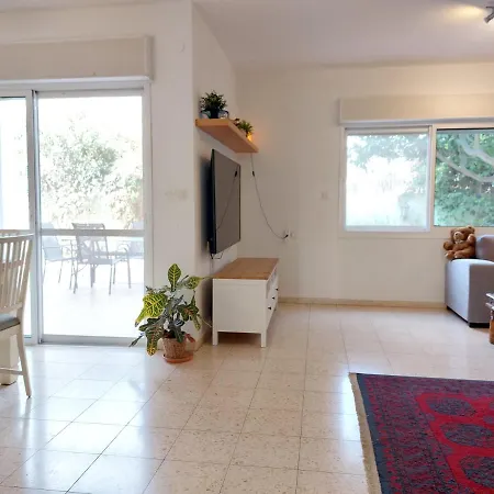 Happy Vacation House Zikhron Yaakov Extérieur photo